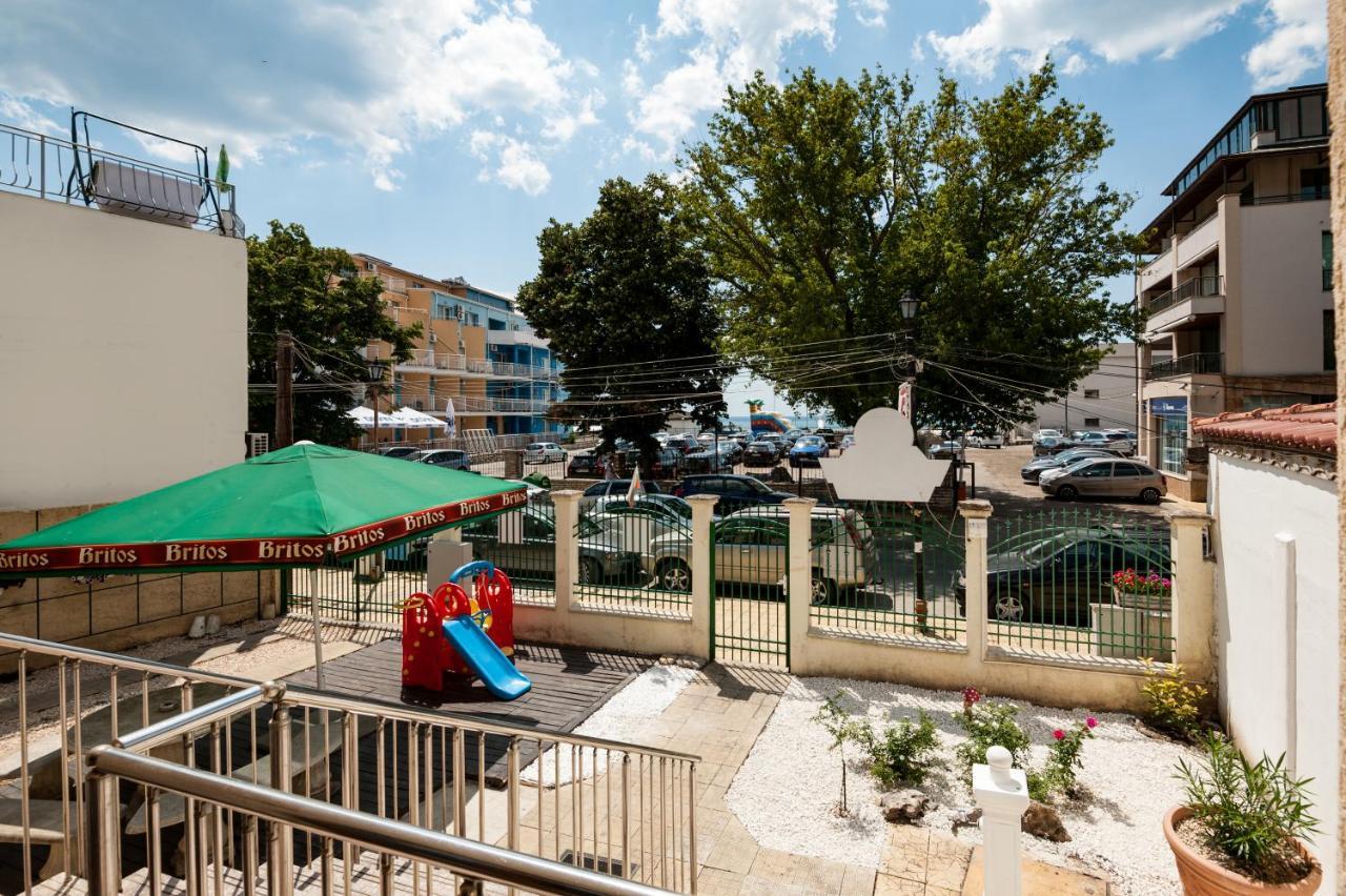 Апартамент Морски Бриз Balchik Exterior foto